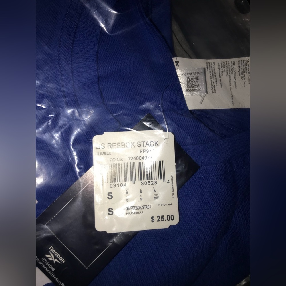5 Reebok tee shirts - Picture 2 of 10